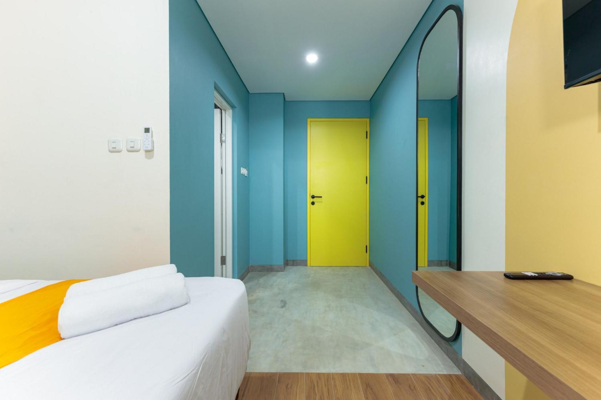 Sans Hotel Kelapa Gading Dżakarta Zewnętrze zdjęcie